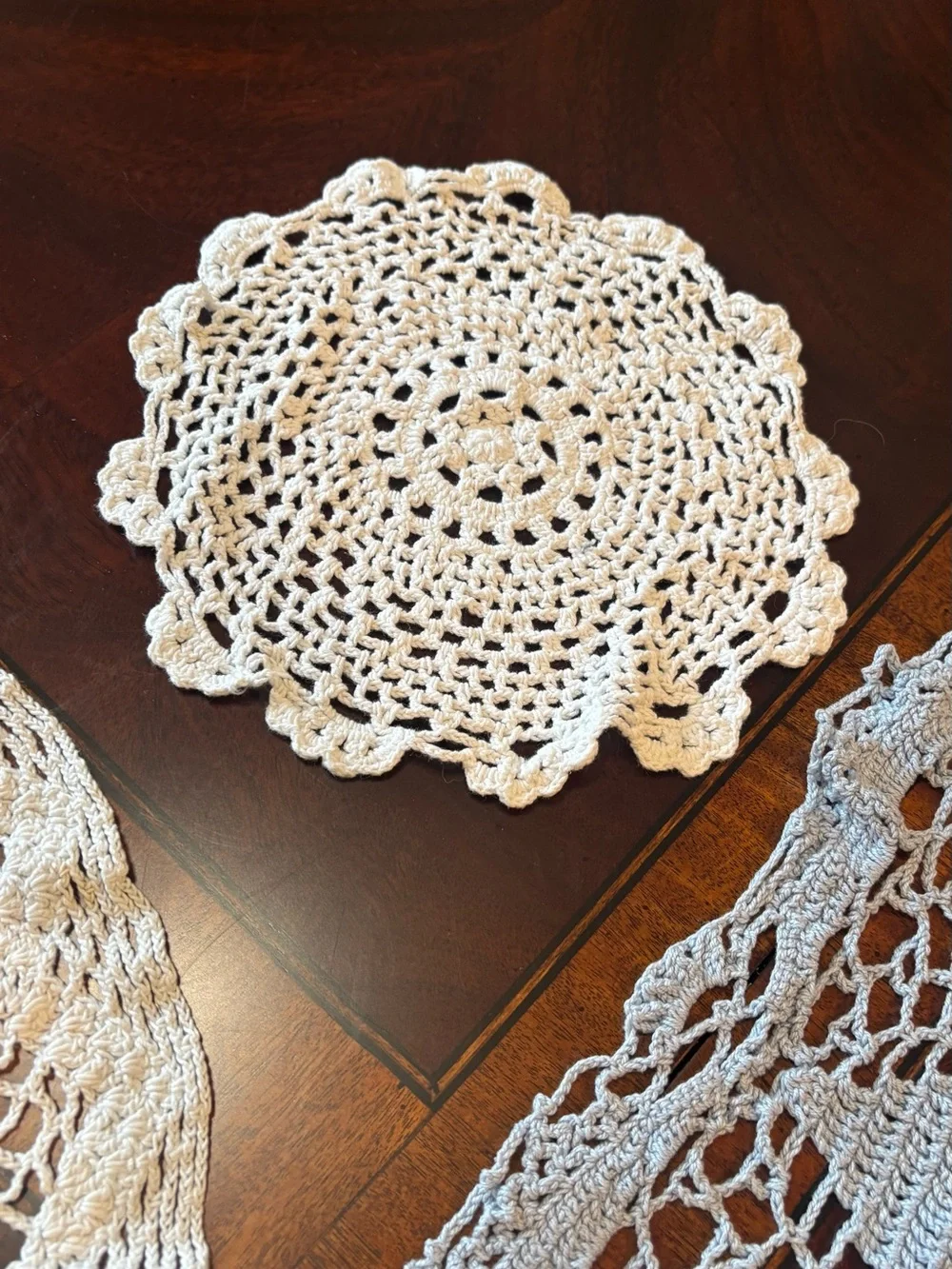 Vtg Crocheted Doily Lot Centerpieces Shabby Chic Cottagecore Lace Table Linens
